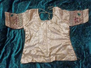 golden lehenga with maroon dupatta