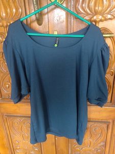 Tshrt With Puff Hands Trendy Wear