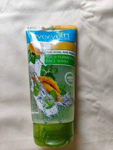 Everyuth Tulsi Turmeric Face Wash