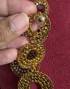 circle gold rhinestones earrings