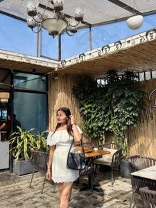 Chic Off-Shoulder Lace Dress