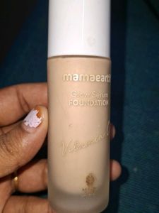 Mamaearth Glow Serum Foundation