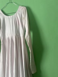 Elegant White Anarkali Kurta