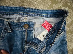 Peter England Men's Blue Wash Denim Jeans