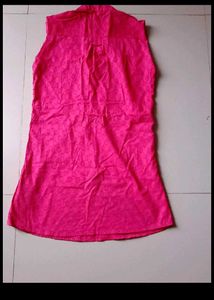 DJ &amp; C Hot Pink Sleeveless Tunic Top