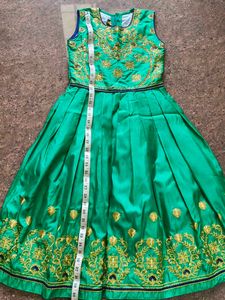 Beautiful Girls 5 Years Frock Dress With Dupatta