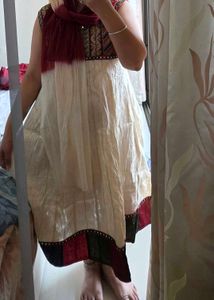 Elegant Off-White Kurta with Maroon Scarf