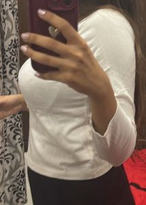 basic white top