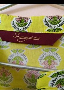 Beautiful Yellow Floral Print Kurta