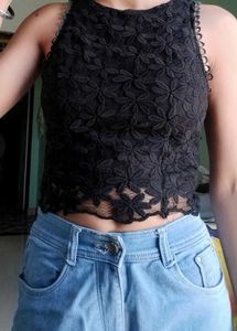 Chic Black Lace Crop Top