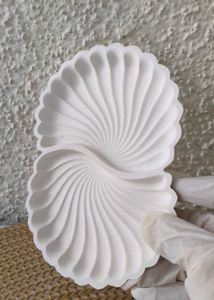 White Shell Trinket Dish 🤍