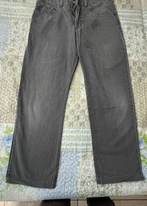 Men's Grey Relaxed Fit Jeans