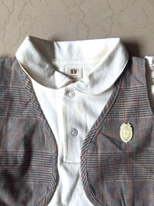 Girl's Plaid Skirt Outfit