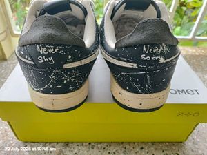 Comet decibel limited edition sneakers