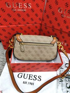 GUESS ZIPPER SLING BAG*  *12A PREMIUM QUALITY / NE