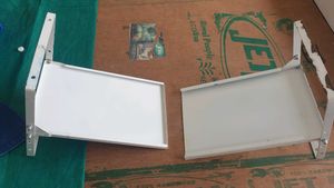 Compact White Shelf Unit