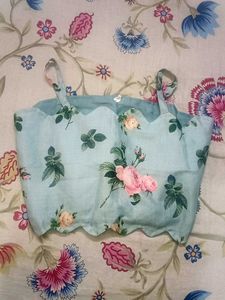 Light Blue Floral Print Scalloped Blouse