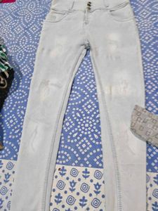 Light Wash Jeans and Printed Dress Set