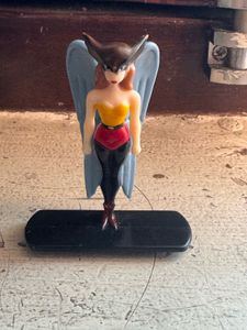 gems ball Hawk Girl figure