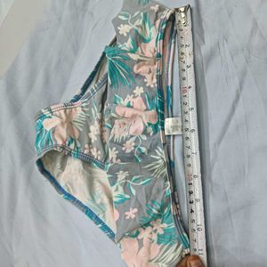 Floral Ruffled⚛️ Bikini Bottoms