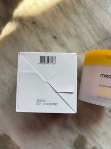 Medicube Kojic Acid Turmeric Pad