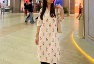 Stylish Printed V- Neck straight Kurta for Women