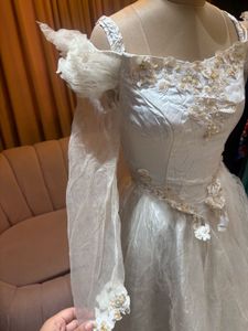 Elegant Bridal Lehenga with Tulle Skirt