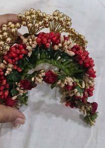 Floral Hair Accessories Set