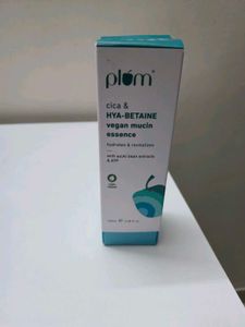 Plum Cica & Hya-Betaine Vegan Mucin Essence