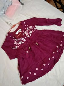 Frock dark purple.
