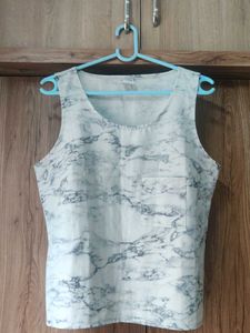 Vero Moda Sleeveless Top in Size M