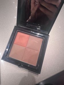 Givenchy Prisme Libre Pressed Powder