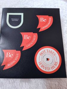 Beauty Box - Skincare And Haircare+Stickers Pack 7