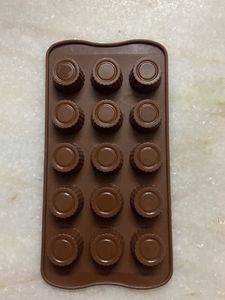 HIGH QUALITY CHOCOLATE MOULD