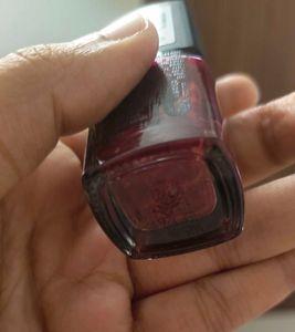 Lakme Gel Nel polish + Free nail paint remover