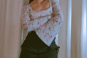 Floral Print Bell Sleeve Top