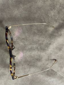 Stylish Tortoiseshell Round Eyeglasses
