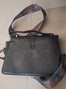 Sling Bag