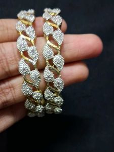 YouBella Jewellery Set