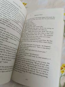 Breaking Dawn by Stephenie Meyer