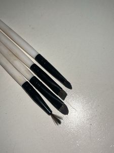 Set of 4 Makeup Brushes