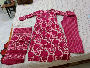 Beautiful Pink Printed Kurta with Pants
