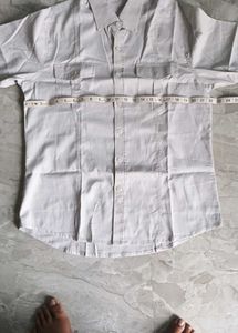 Men's Classic Button-Down Shirt