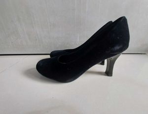 Classic Black Suede Heels