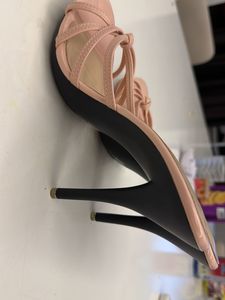 Chic Pink Strappy Heels