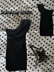 Black One-Shoulder Bodycon Dress