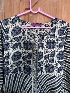 Elegant Printed Kurta