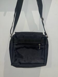 Black Unisex Sling Bag