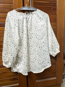 Chic White Printed Relaxed Fit Top