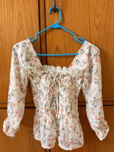 Chic Floral Peplum Top